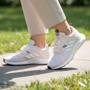 Adidas womens shoes 9.5 NWOT